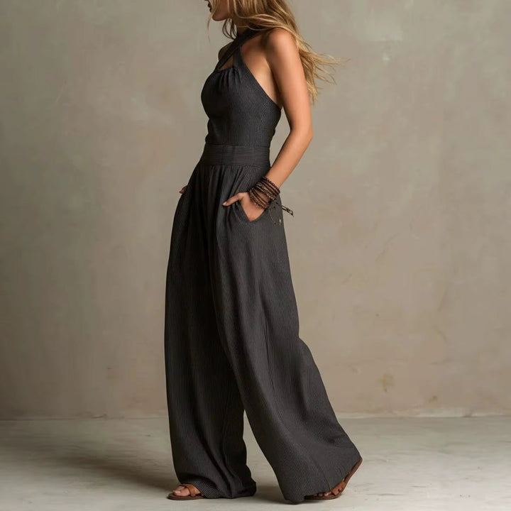 Soraya | Mono Elegante Escote Cruzado