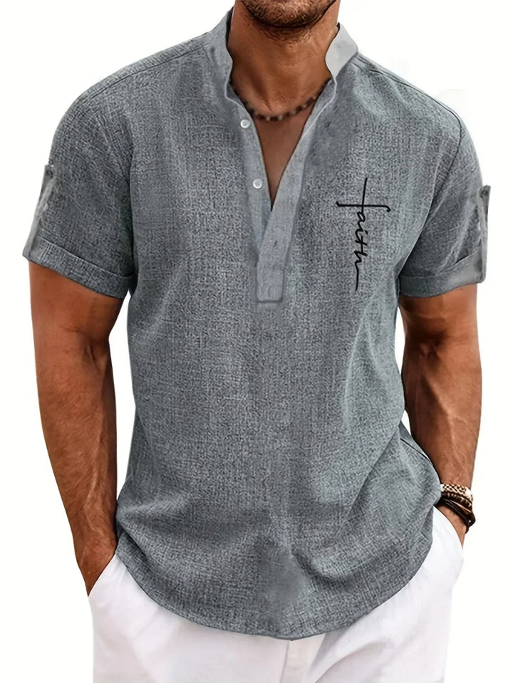 Javier | Elegante camisa de manga corta con cuello alto