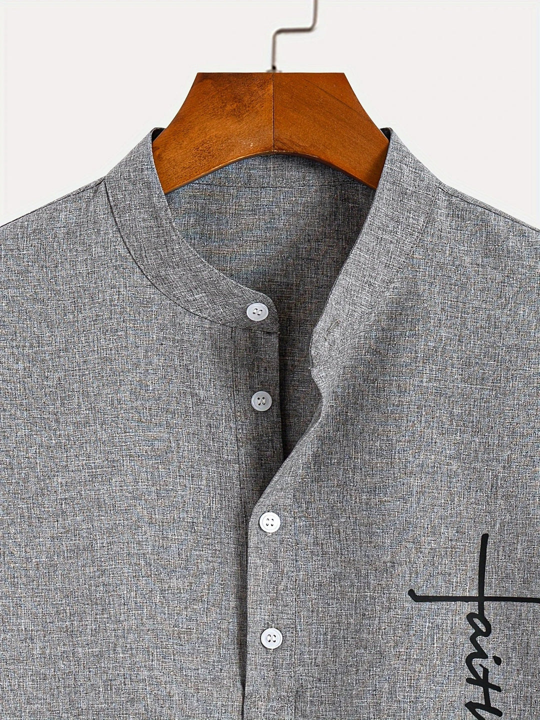 Javier | Elegante camisa de manga corta con cuello alto